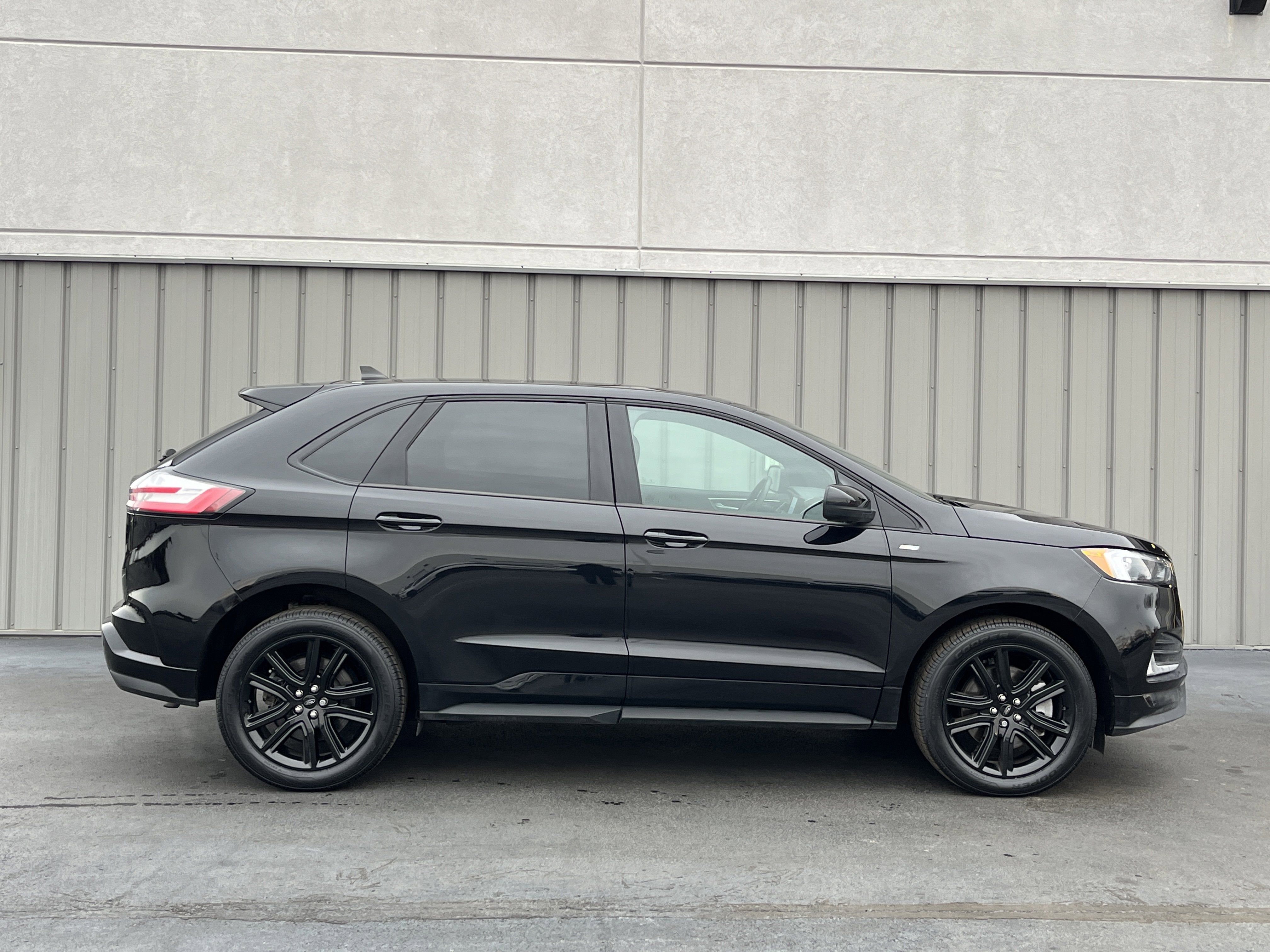 2024 Ford Edge ST-Line