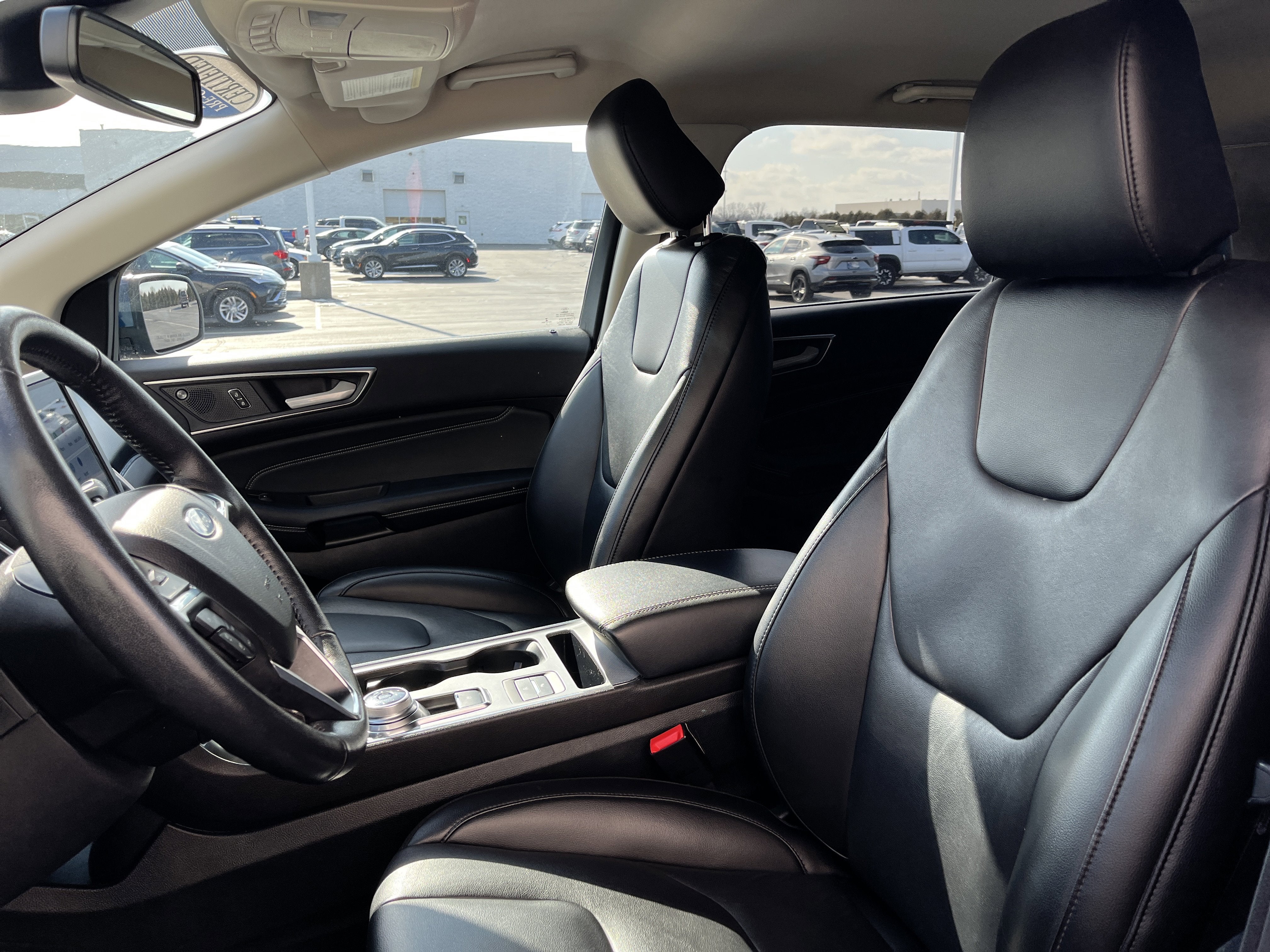 2021 Ford Edge Titanium