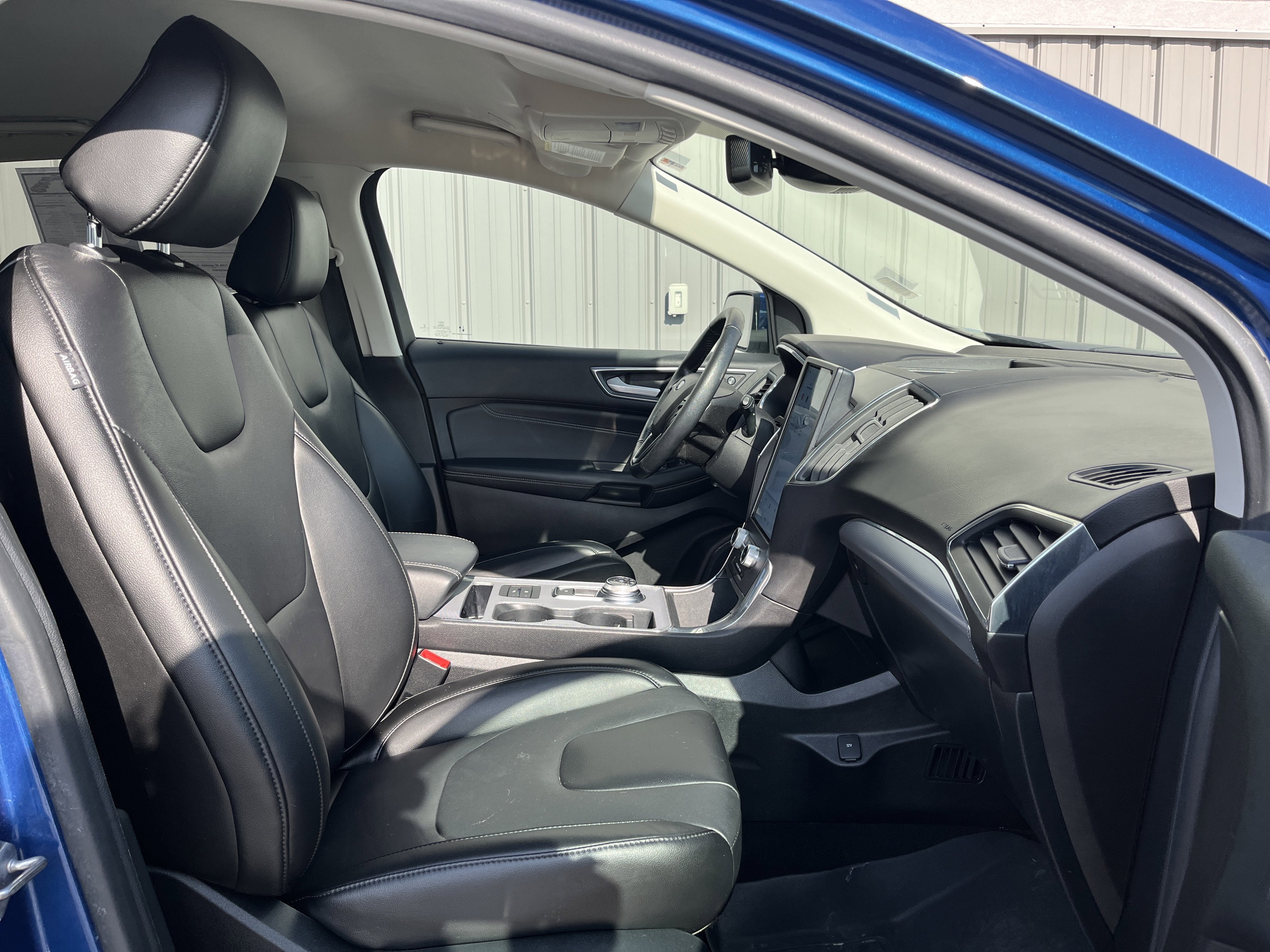 2021 Ford Edge Titanium