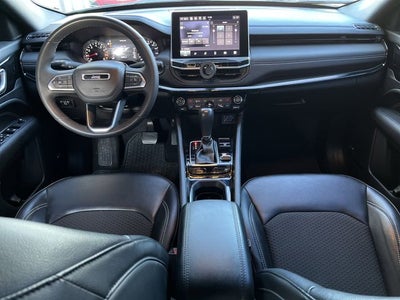 2023 Jeep Compass Altitude