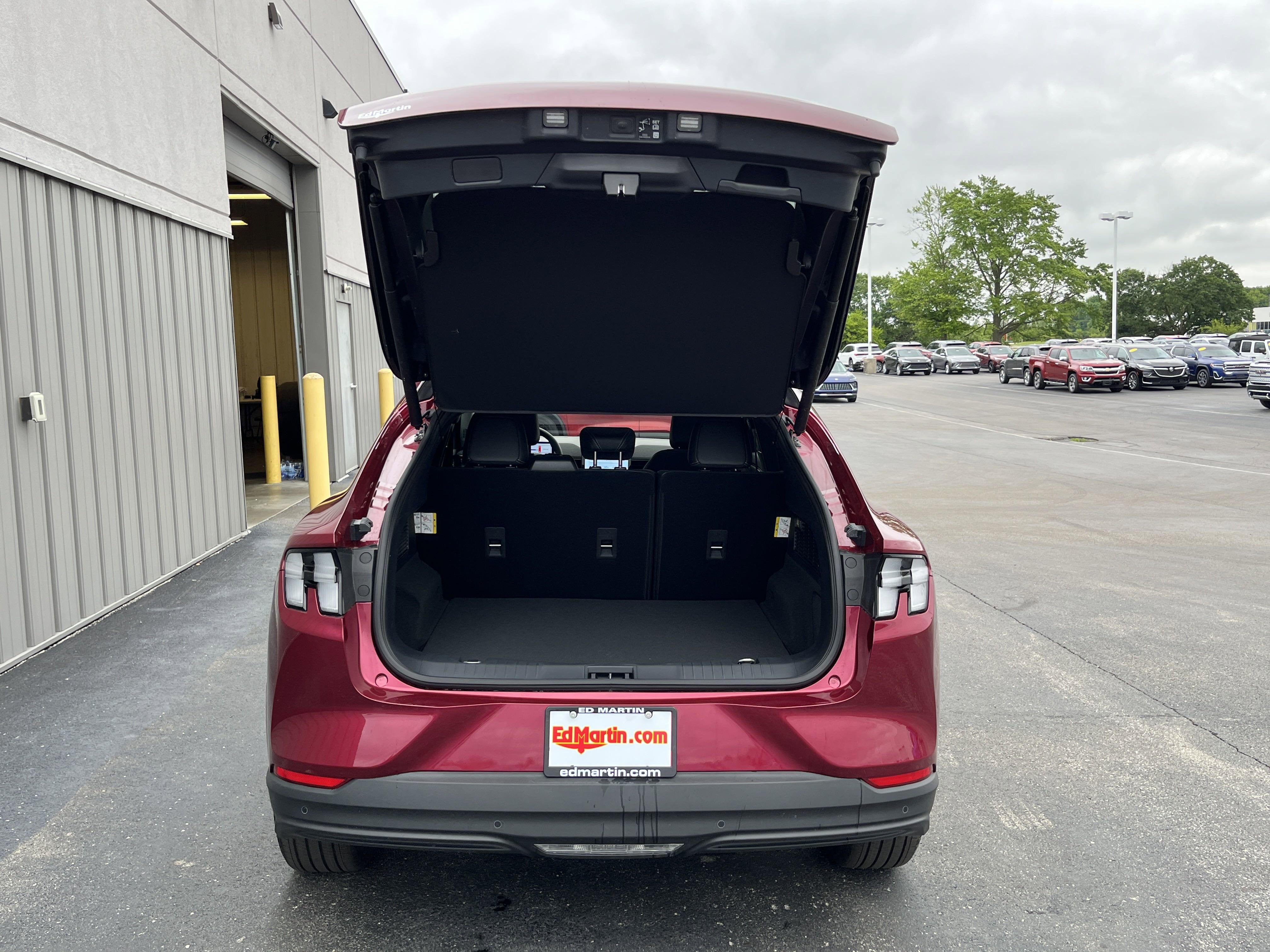 2025 Ford Mustang Mach-E Premium