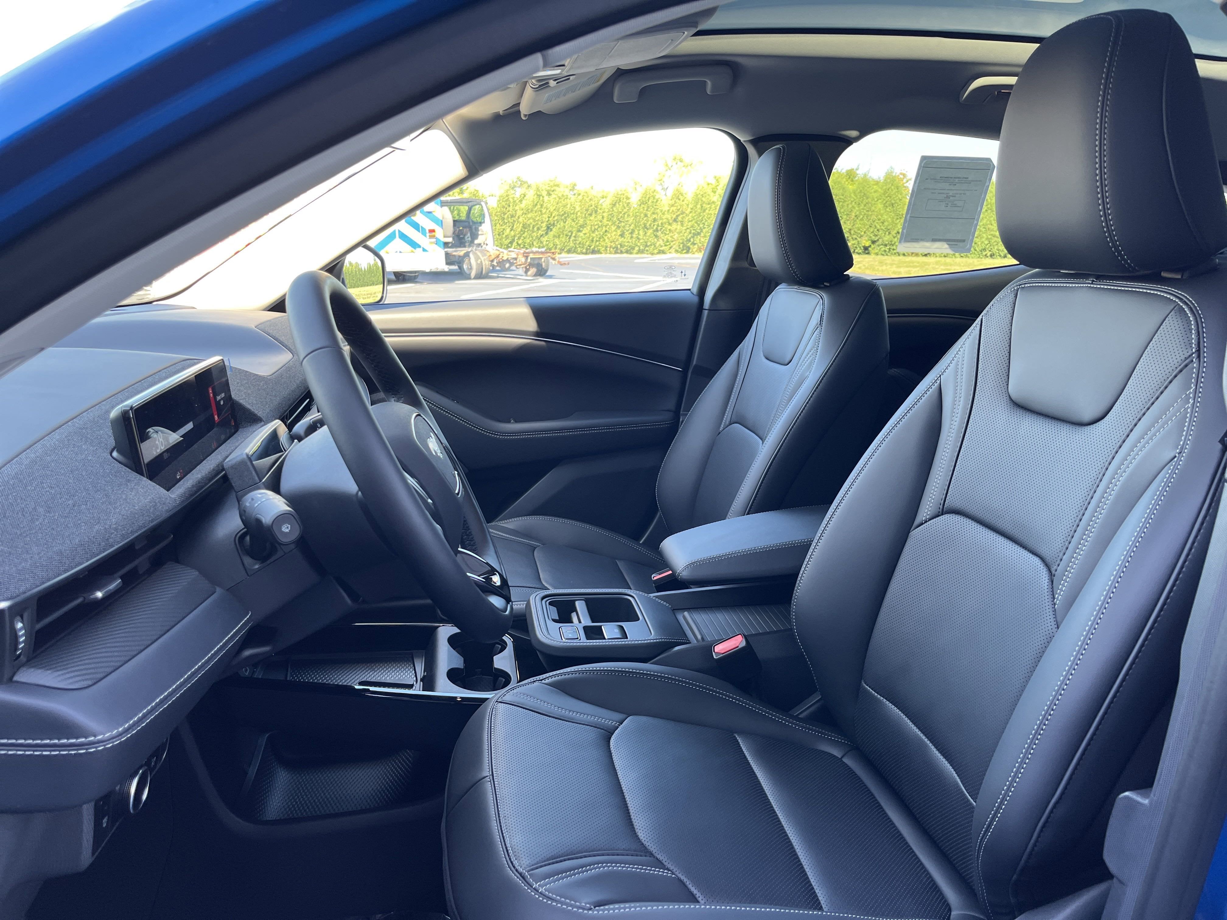 2025 Ford Mustang Mach-E Premium