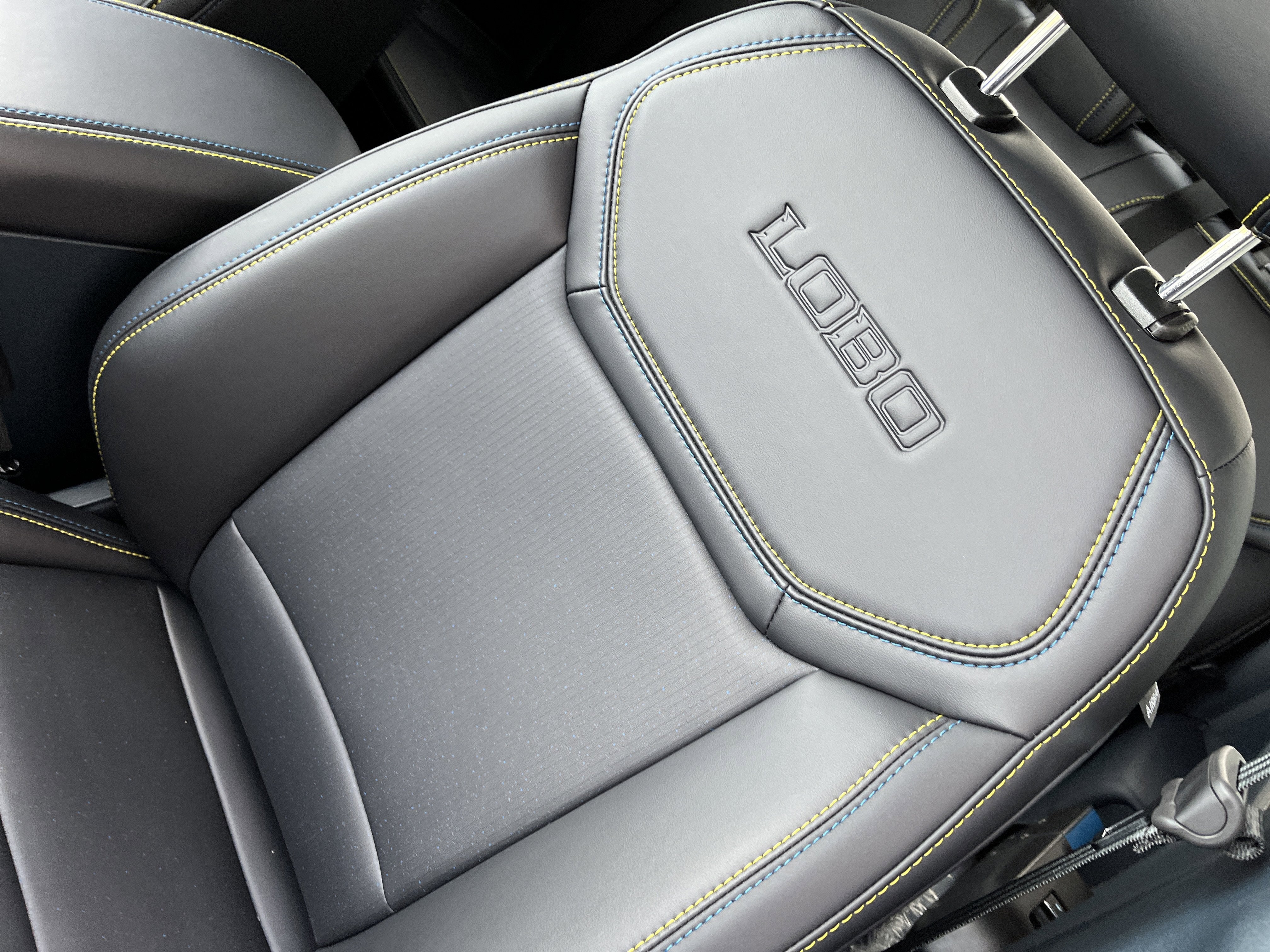 2025 Ford Maverick Lobo Standard