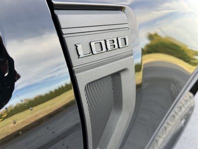 2025 Ford Maverick Lobo Standard