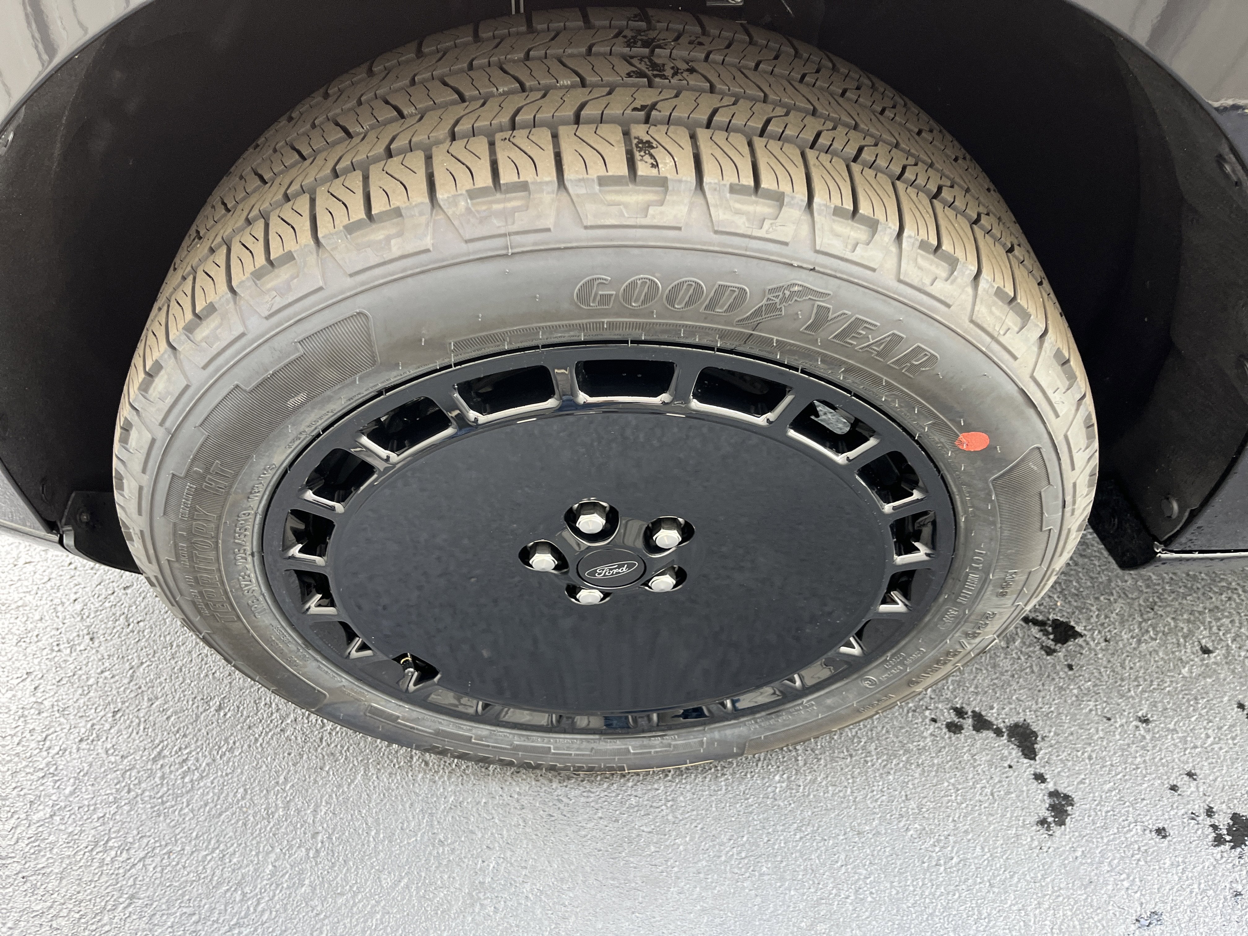 2025 Ford Maverick Lobo Standard