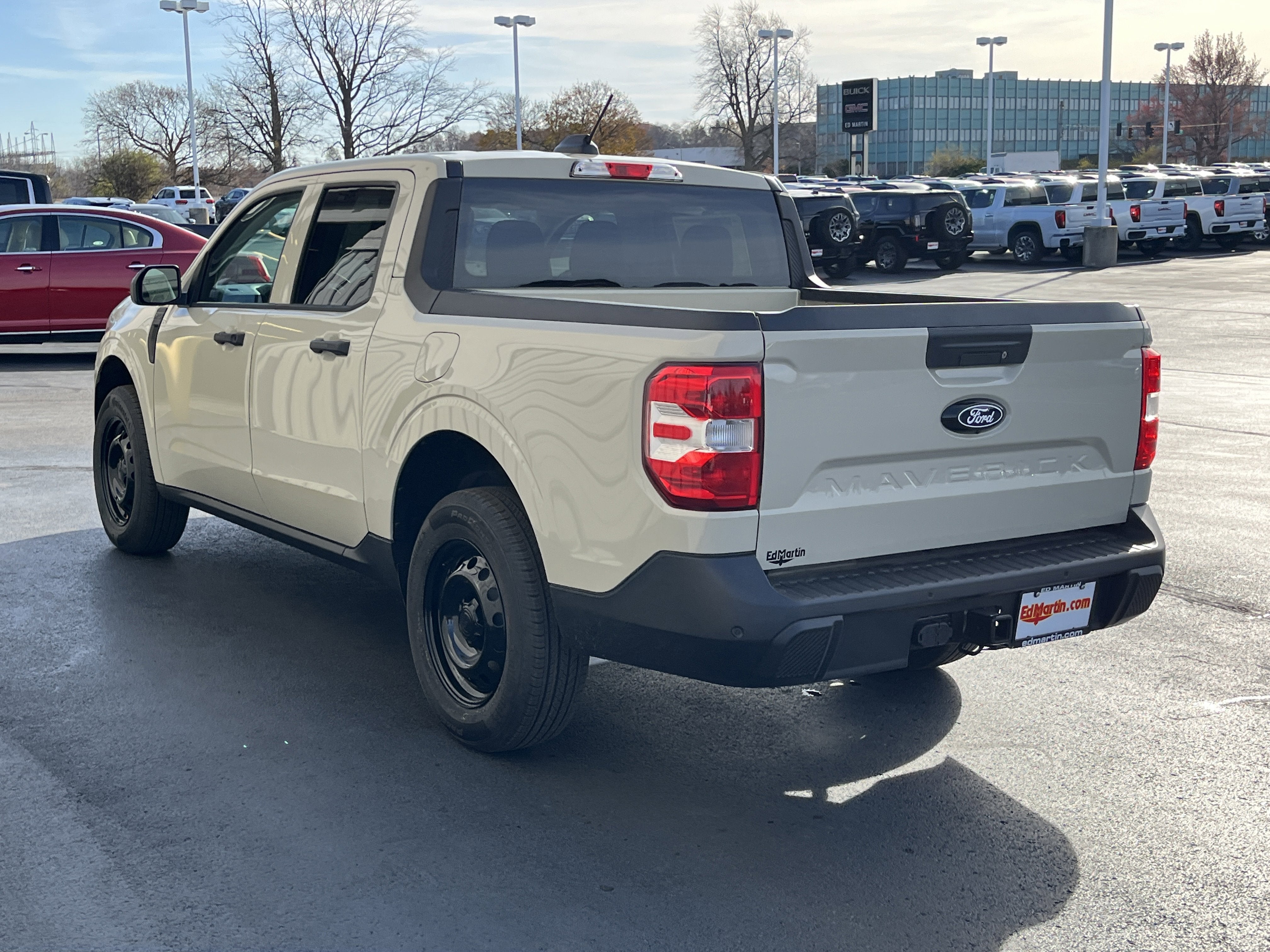 2025 Ford Maverick XL
