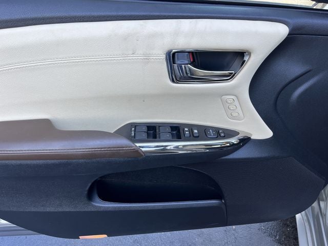 2016 Toyota Avalon Touring