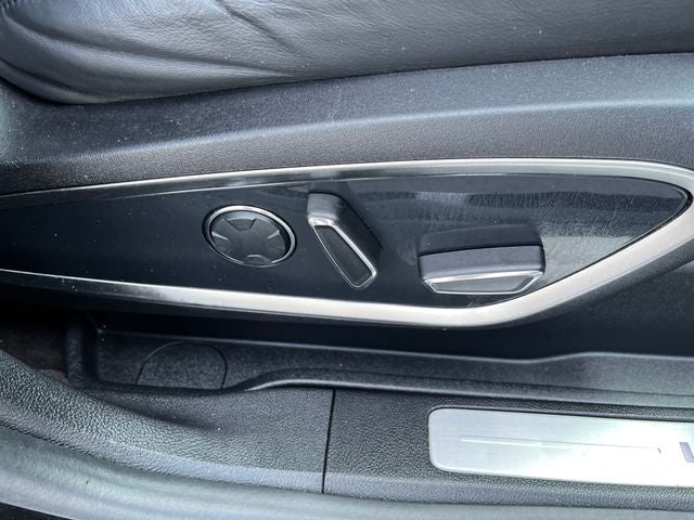 2019 Lincoln MKC Black Label