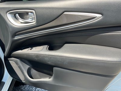 2020 INFINITI QX60 LUXE