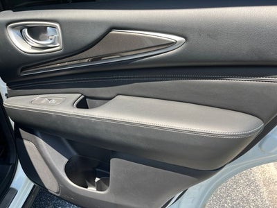 2020 INFINITI QX60 LUXE