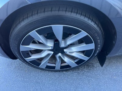 2025 Tesla Model 3 Standard