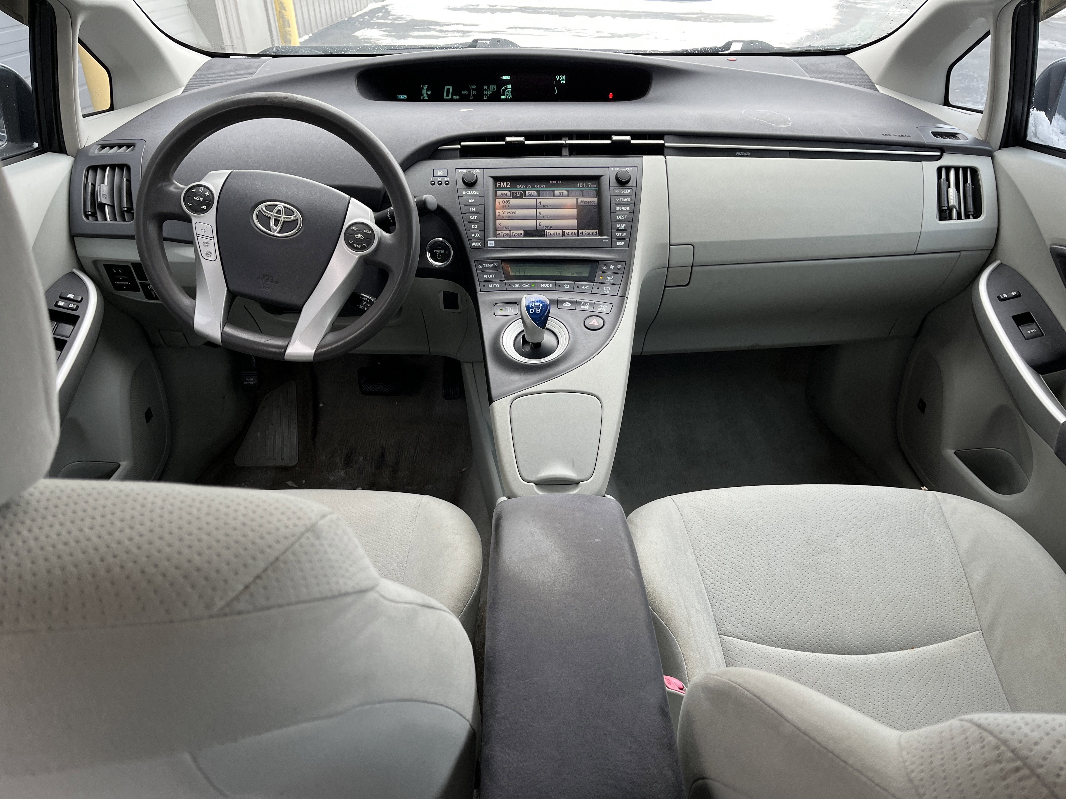 2010 Toyota Prius III