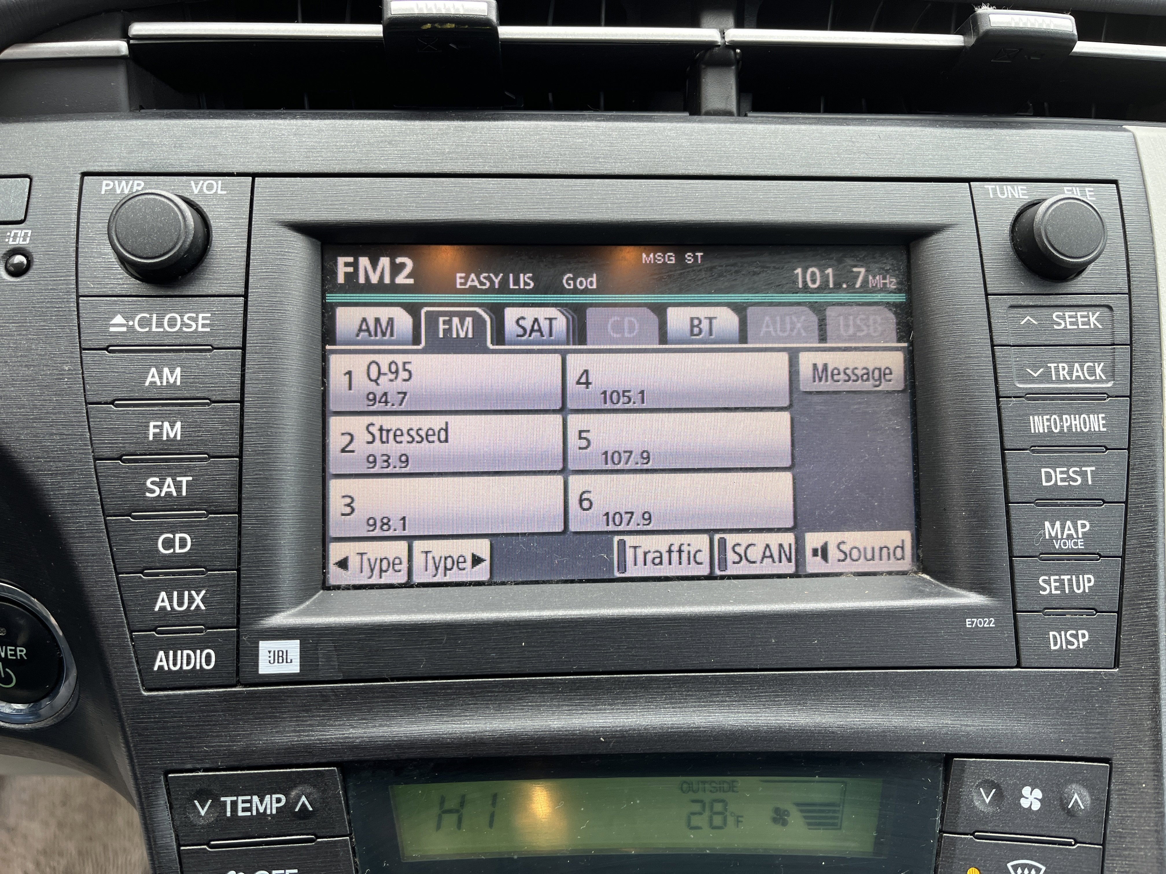 2010 Toyota Prius III