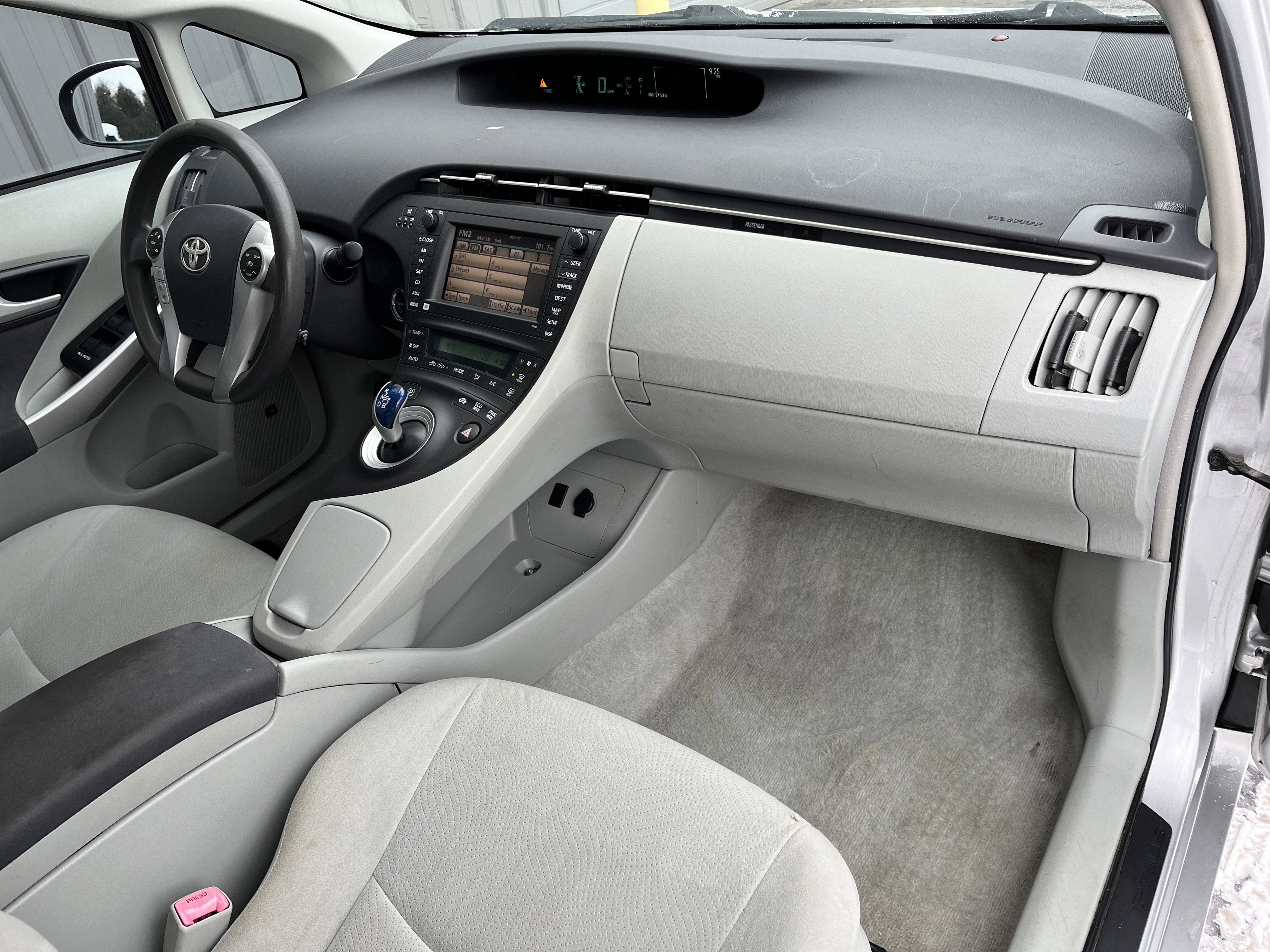 2010 Toyota Prius III