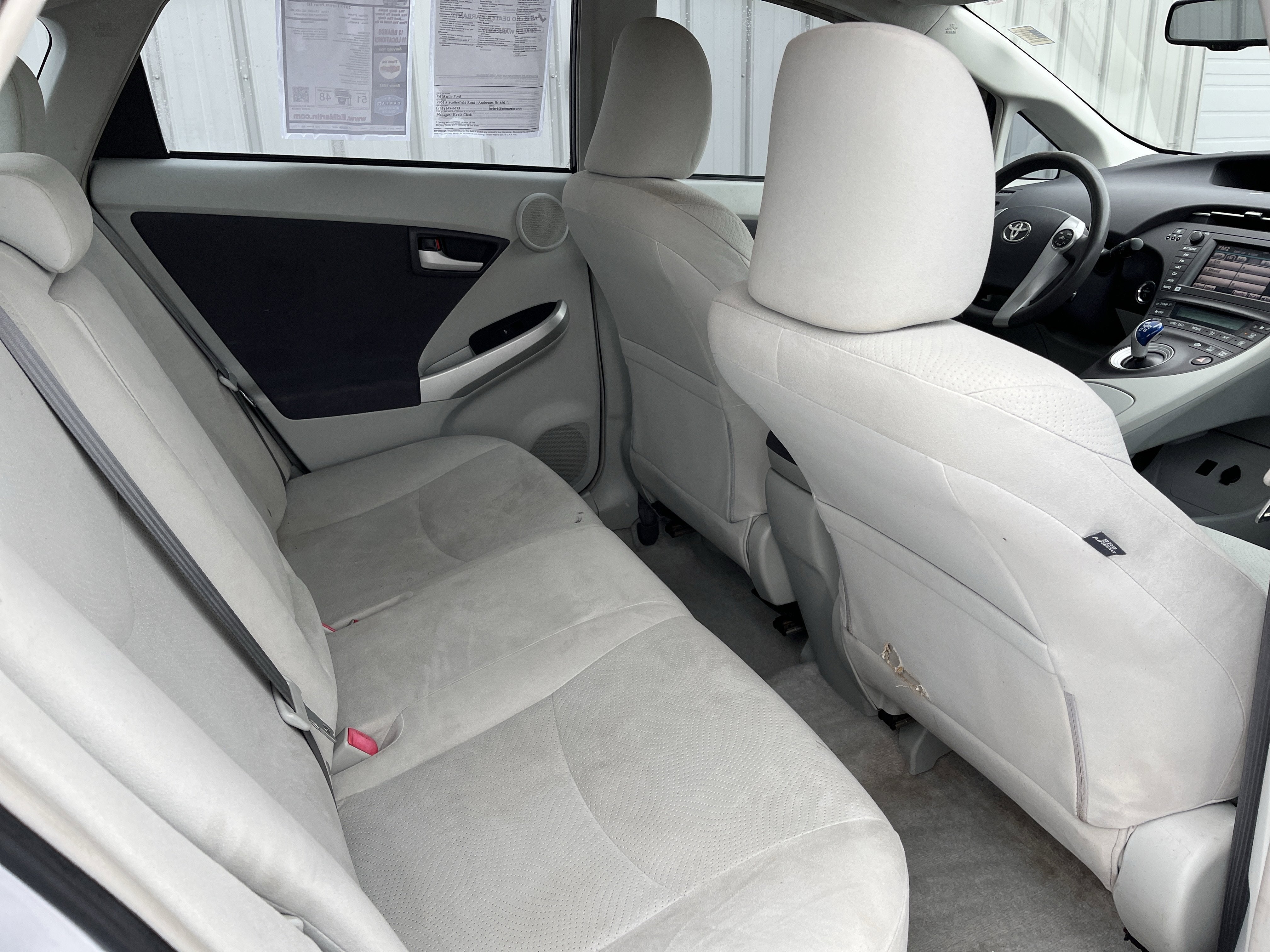 2010 Toyota Prius III