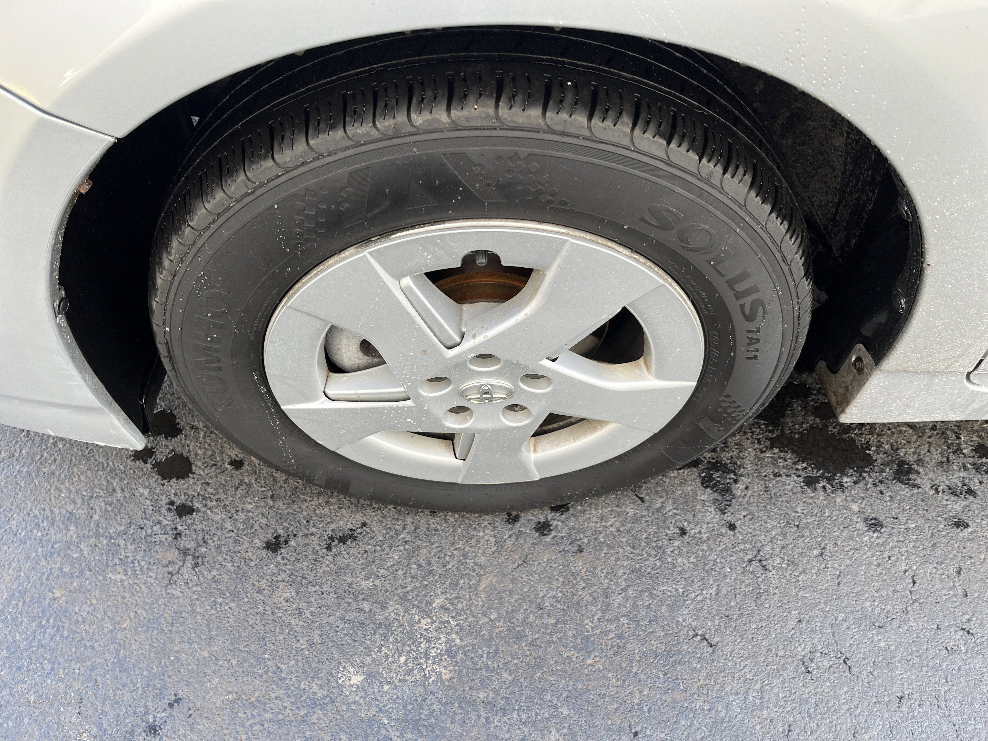 2010 Toyota Prius III