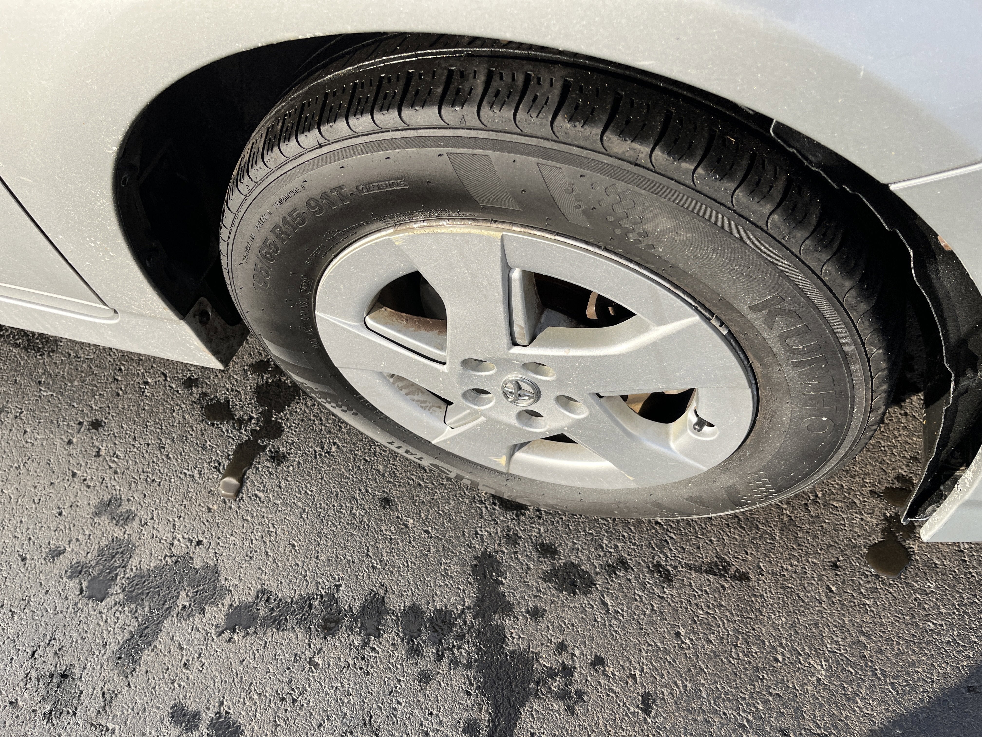 2010 Toyota Prius III