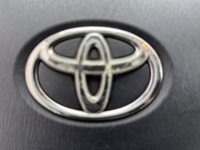 2010 Toyota Prius III