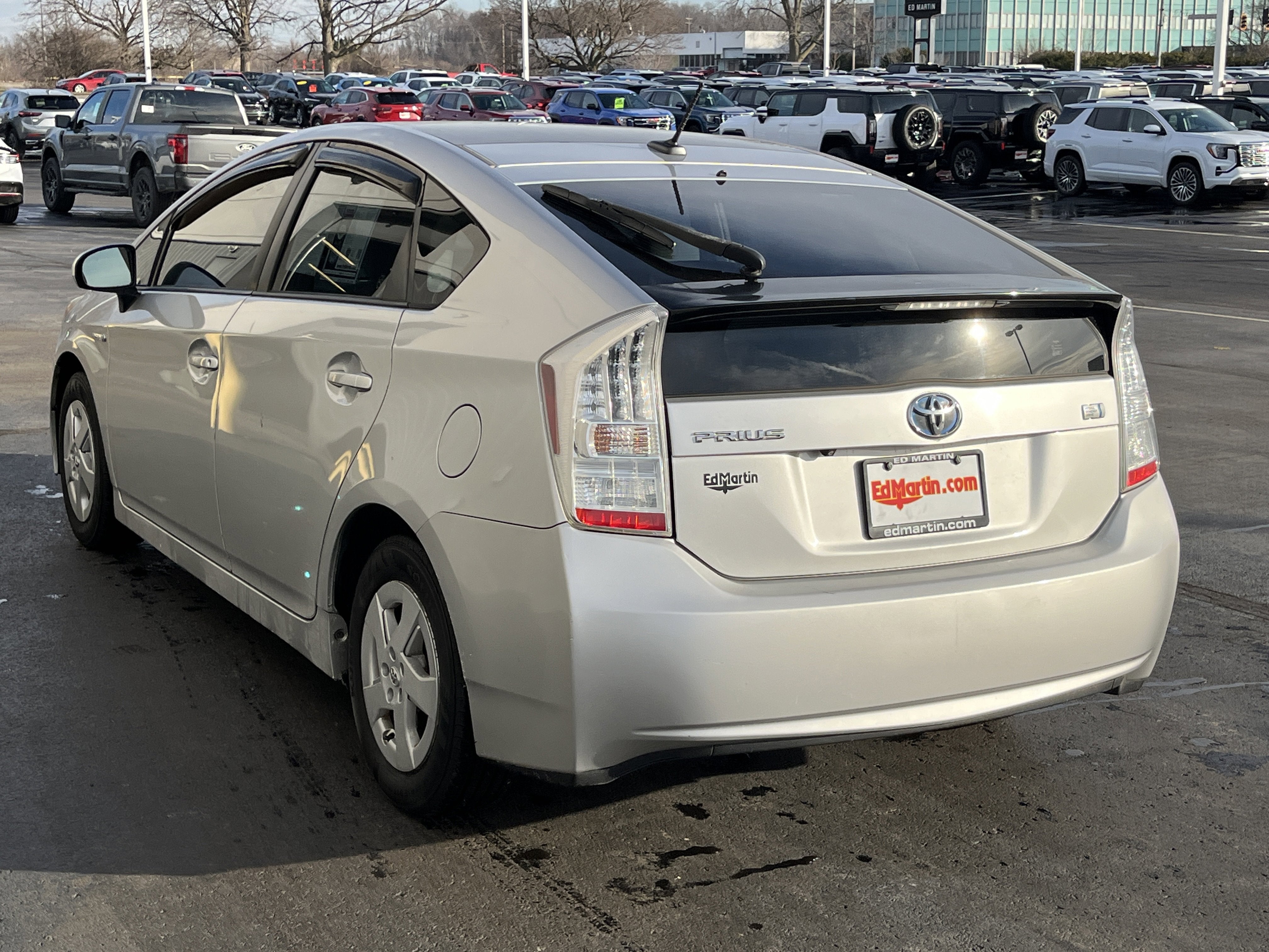 2010 Toyota Prius III