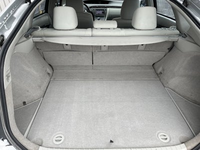 2010 Toyota Prius III