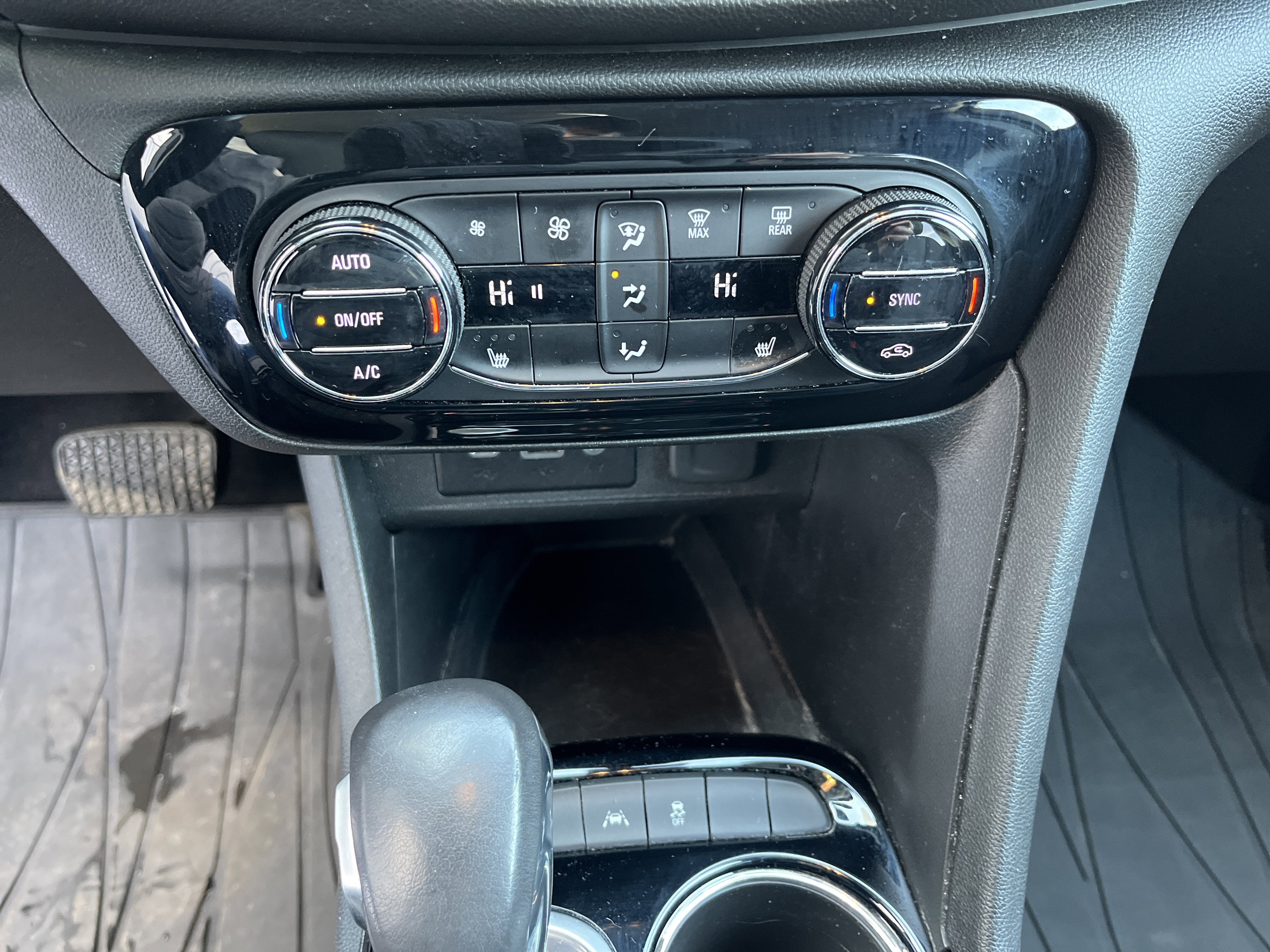 2020 Buick Encore GX Essence