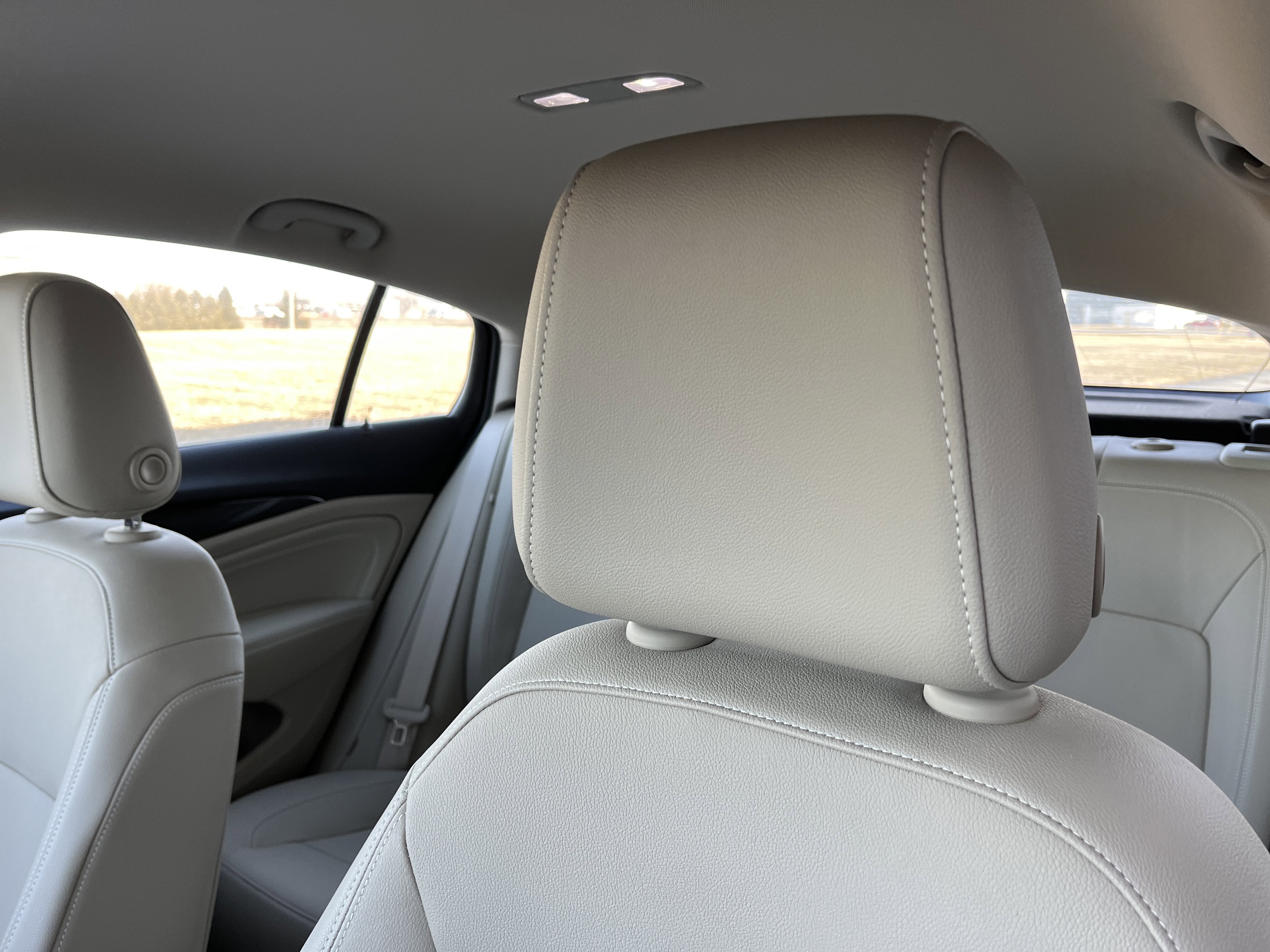 2019 Buick Regal Sportback Essence