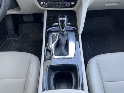 2019 Buick Regal Sportback Essence