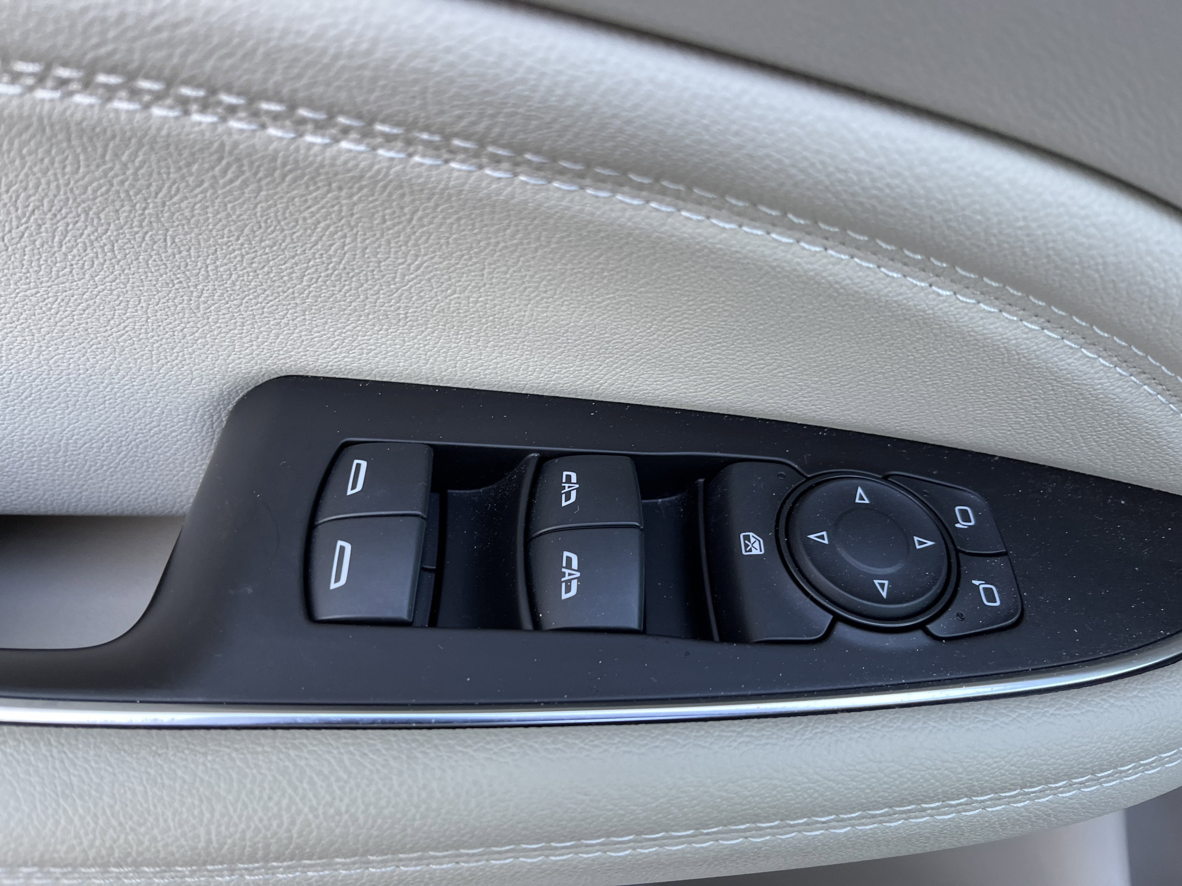 2019 Buick Regal Sportback Essence