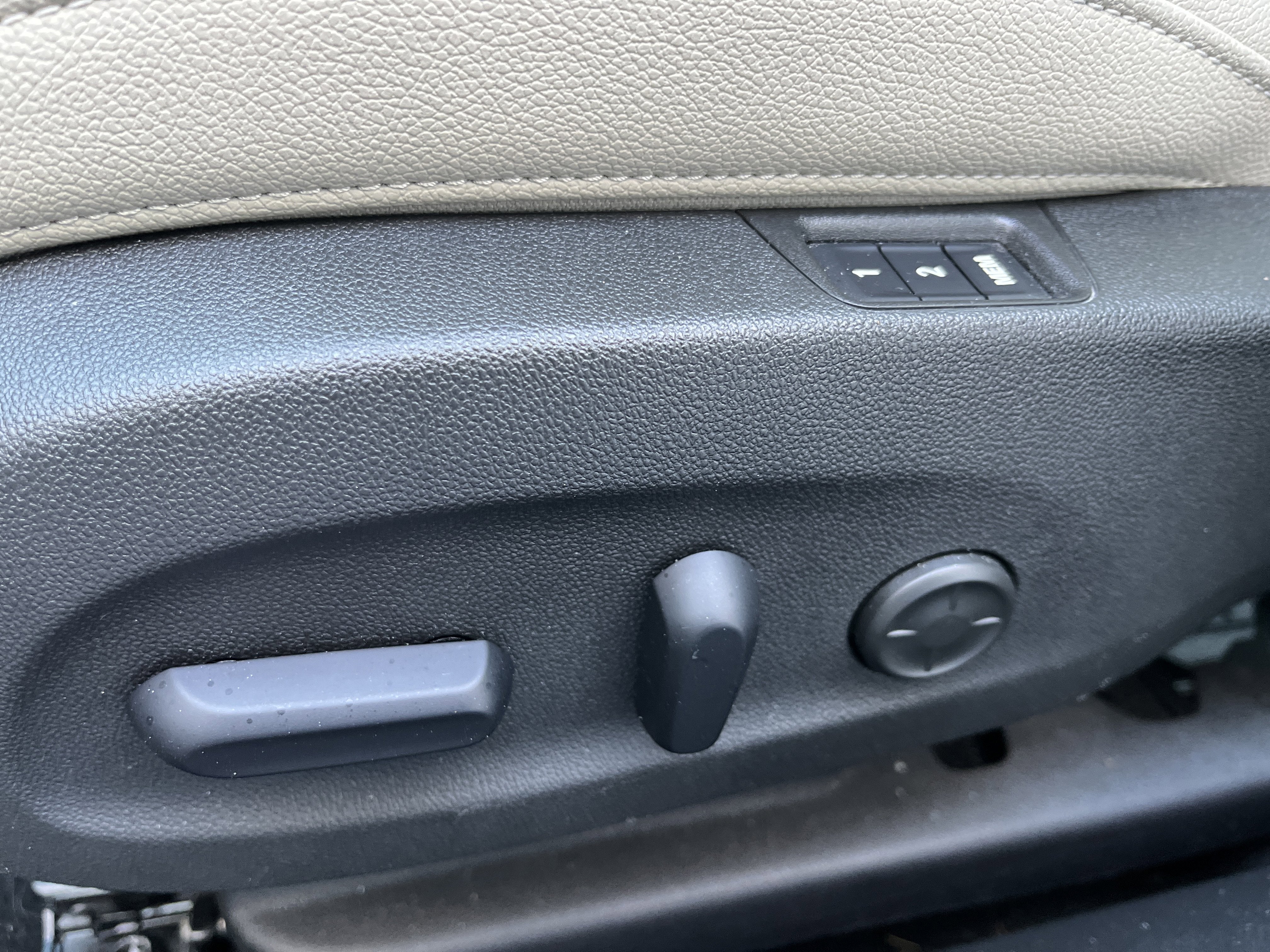 2019 Buick Regal Sportback Essence