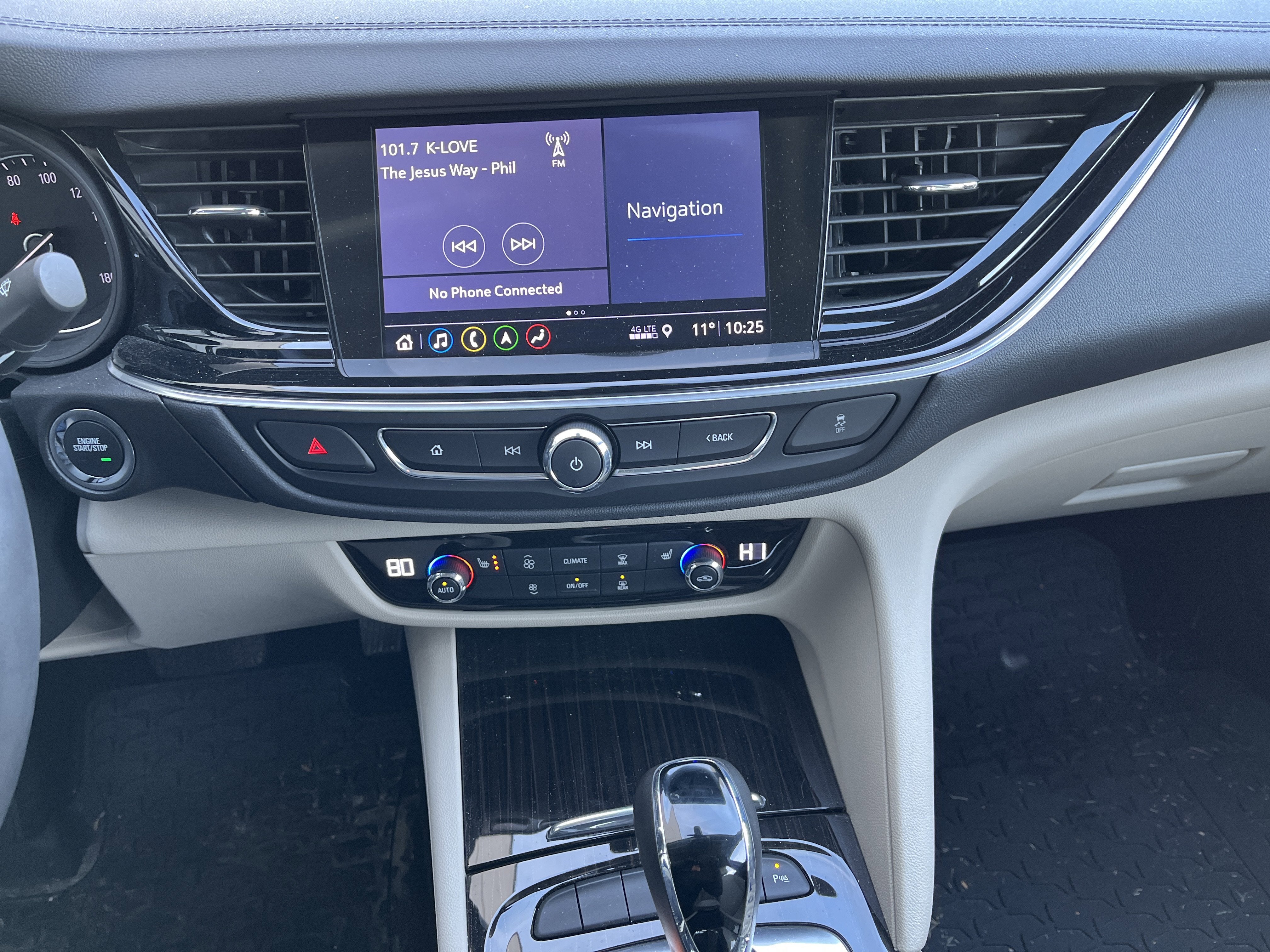 2019 Buick Regal Sportback Essence