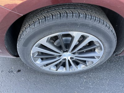 2019 Buick Regal Sportback Essence