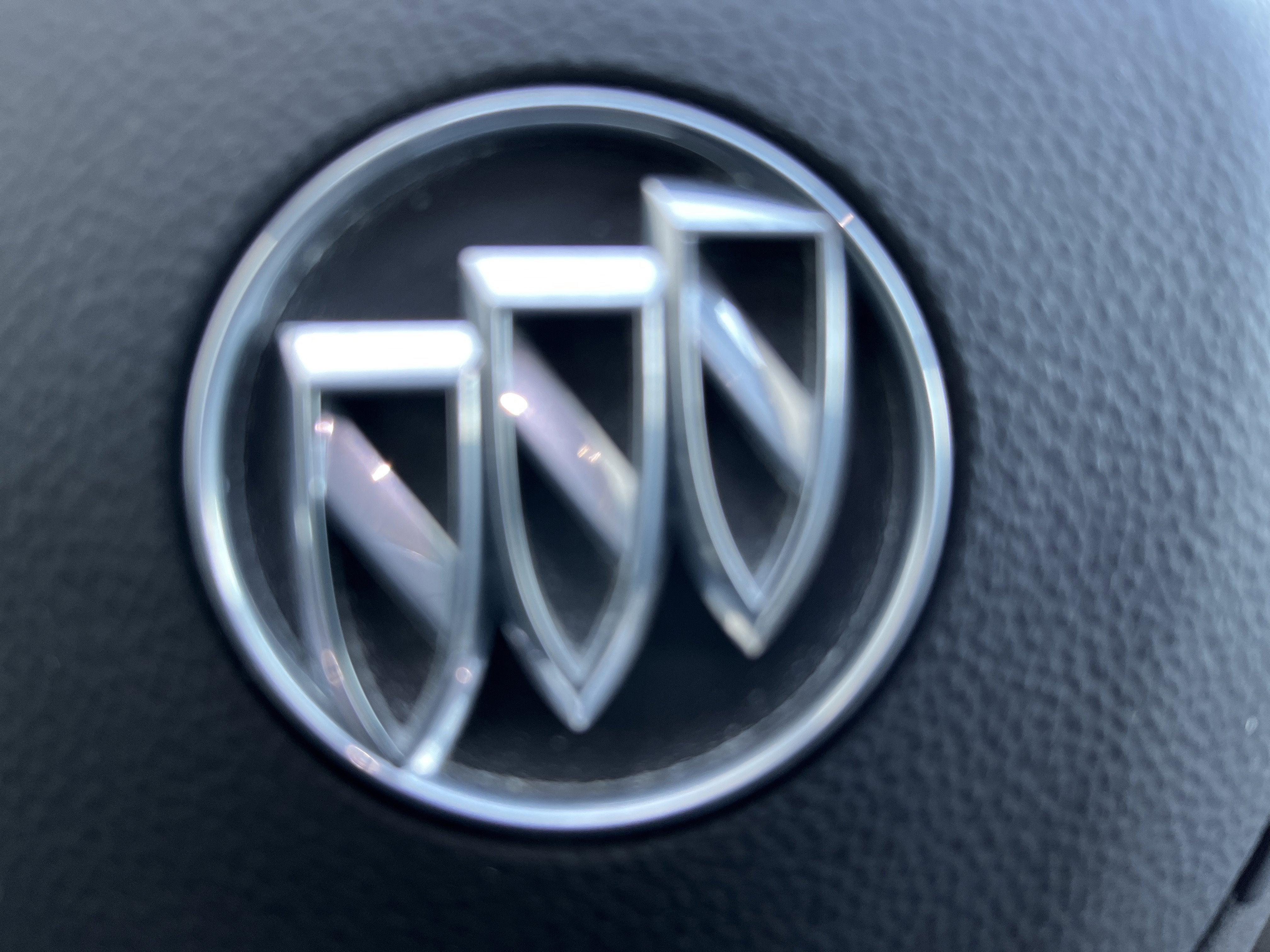 2019 Buick Regal Sportback Essence