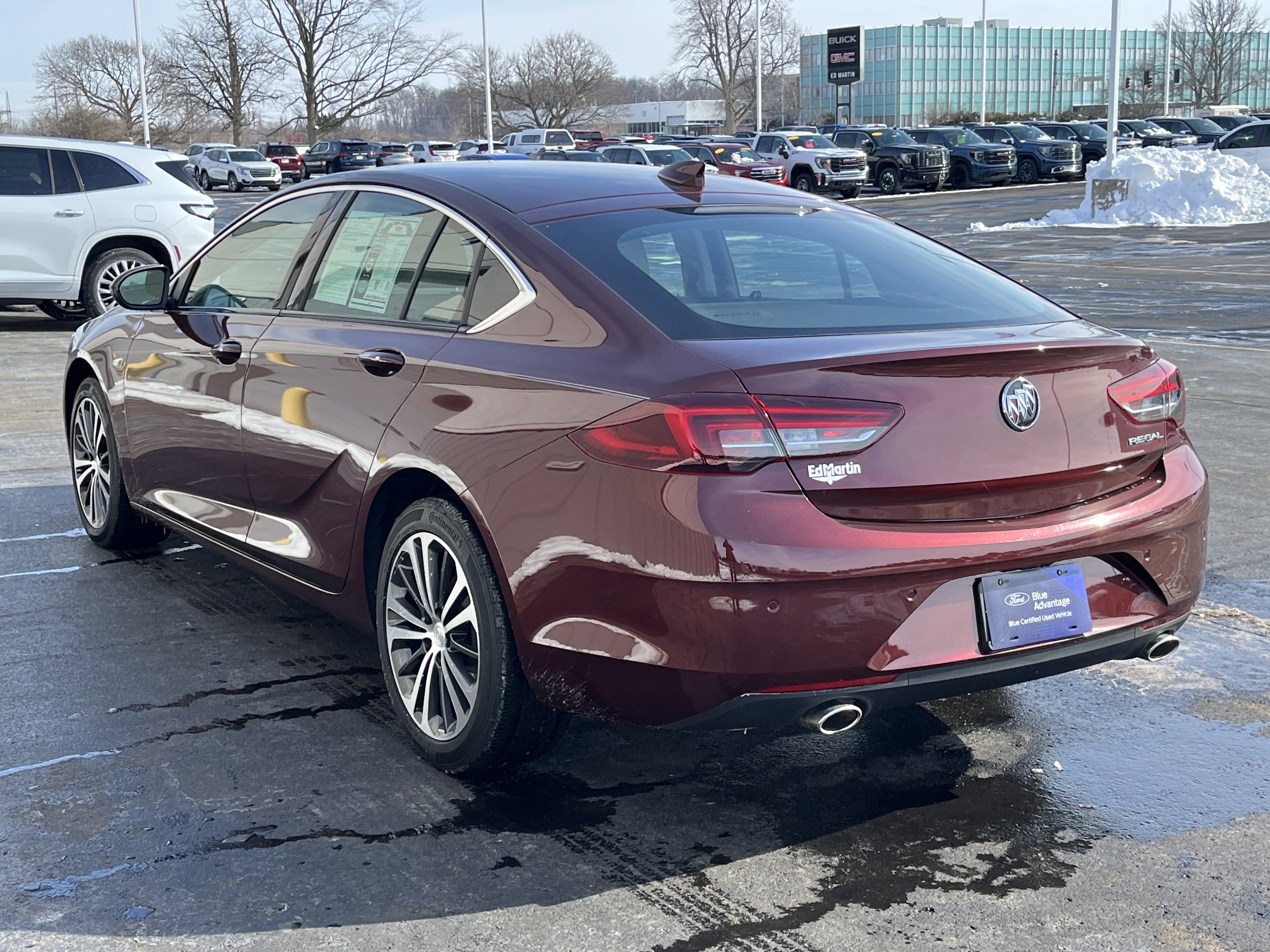 2019 Buick Regal Sportback Essence