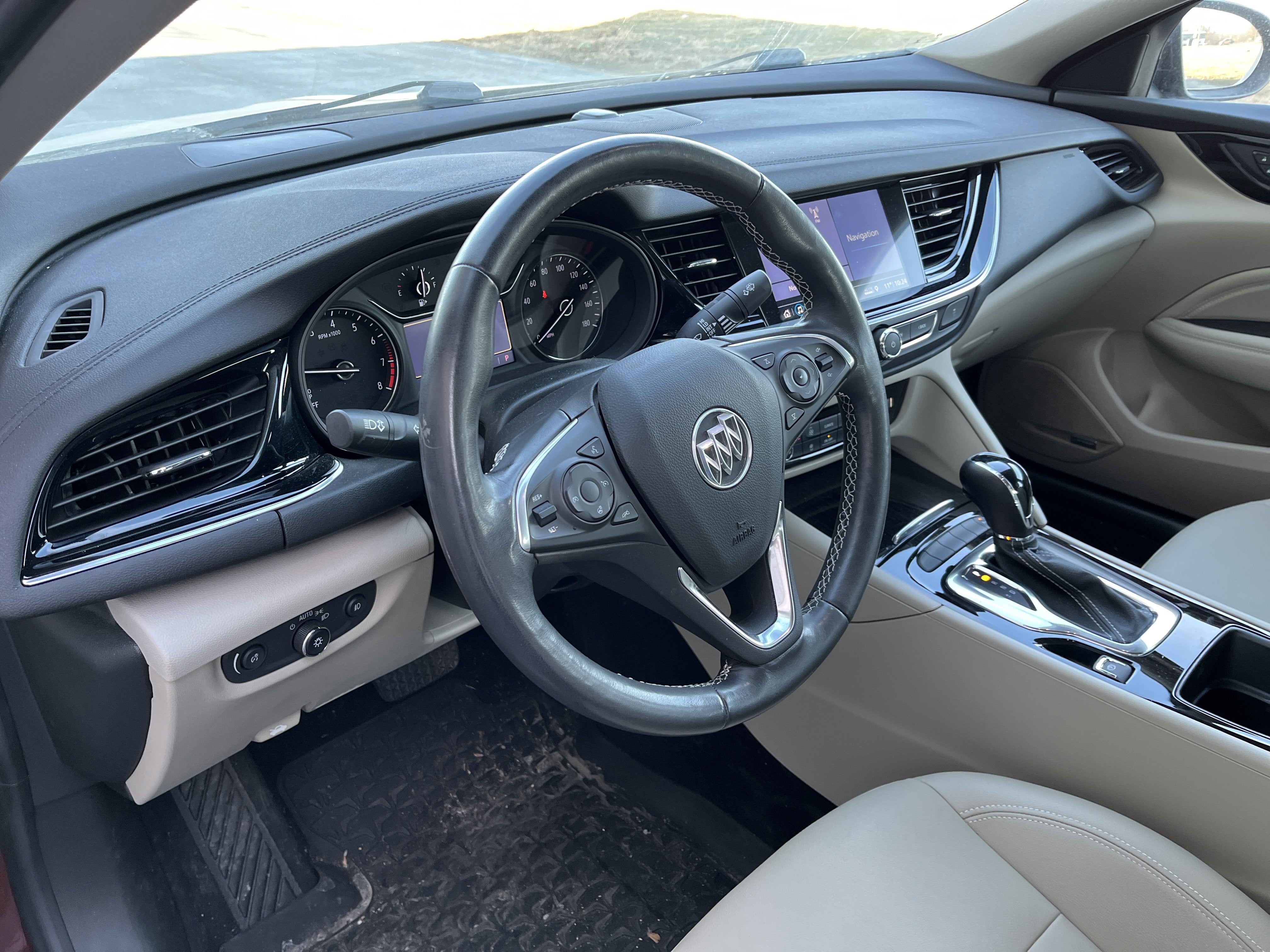2019 Buick Regal Sportback Essence