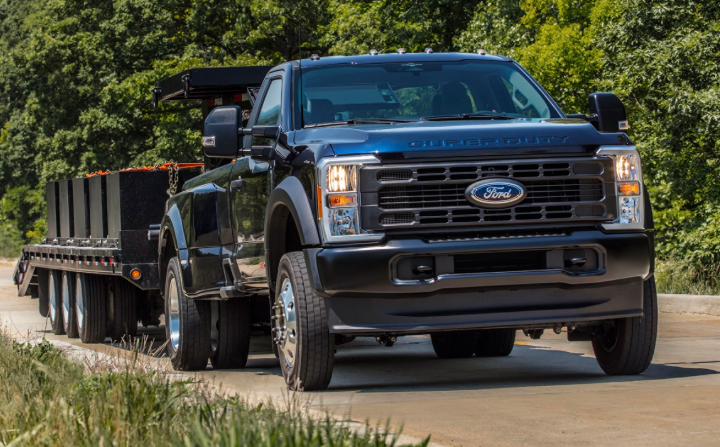 Test Drive a 2026 Ford Super Duty in East-Central Indiana